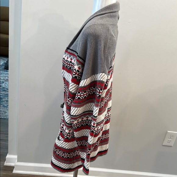 Cappagallo Medium Wool Blend Grey Red Cardigan Toggle Sweater Fair Isle Pattern - Picture 5 of 10